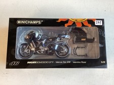 Minichamps Modello 1:12 Ducati Desmo Moto GP11 Valencia Test V.Rossi IMBALLO ORIGINALE Nuovo!