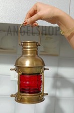 Lampada ad olio antica in