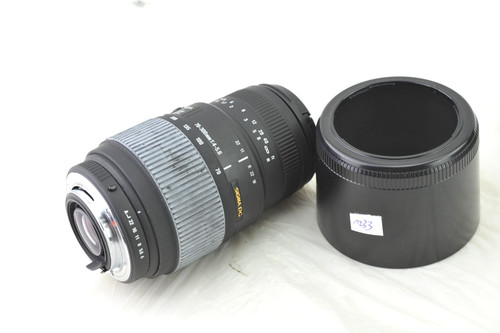 Sigma 300 4 - dg, 1:4-5,6d