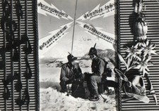 ALPINI - canti alpini - cappello piccozza fiasco di vino