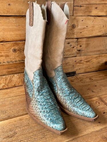 Roberto cavali western cowboys
