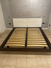 letto matrimoniale Con Testiera In eco Pelle Come Da Foto Ingiallita