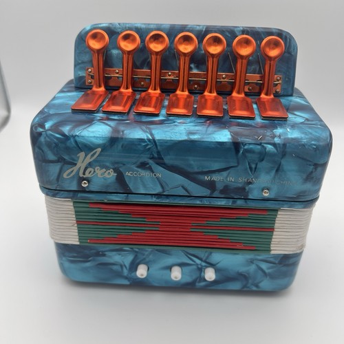 Squeezebox fisarmonica marmo