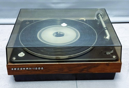 Bang olufsen beogram - &,