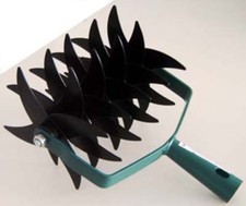RASTRELLO FRANGIZOLLE AERATORE DA GIARDINO MANUTENZIONE PRATO