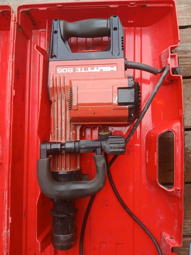 Hilti 805 demolition hammer - 805,