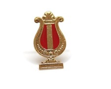 Cetra dorata e smaltata rossa