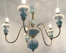 Lampadario in vetro opale