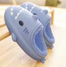 UnisexPantofole squalo Peluche