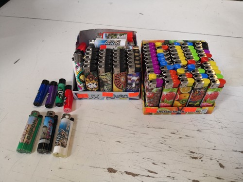 Stock accendini ricaricabili - ,