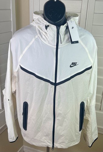 Nike sportswear tech - nike,