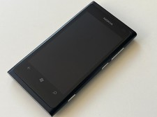 Raro telefono Nokia N9