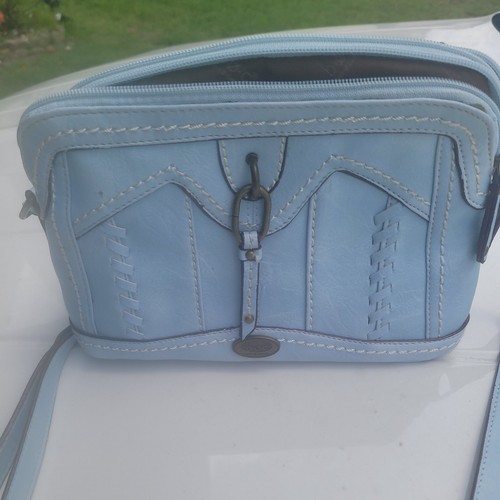 Borsa born concept - born,
