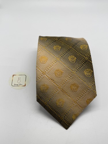 Versace monogram medusa - versace,