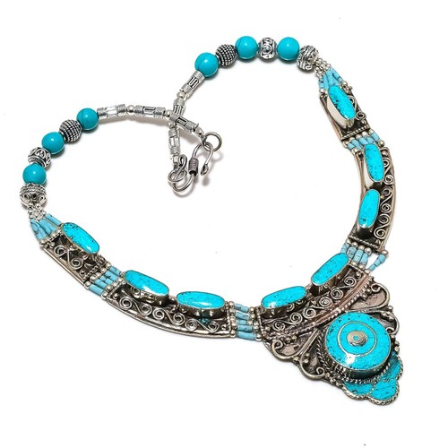 Collana con pietre - , preziose