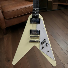 Fly-V Electric Guitar Cream