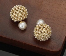 Orecchini Christian Dior Mise