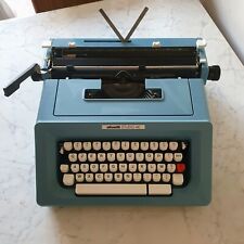 macchina da scrivere olivetti