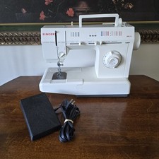 Macchina da cucire SINGER
