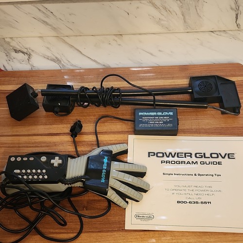 Nintendo power glove - nintendo,