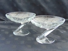 2 ciotole da dessert frutta