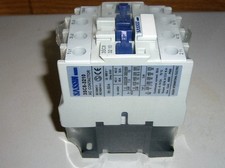 CONTATTORE 15KW 50A 24V