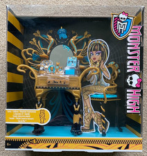 BNISB Monster High Cleo de