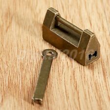 Antico lucchetto ottone