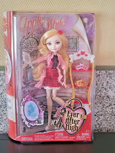 Coffret poupee ever after - ever, high
