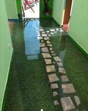 Resina autolivellante