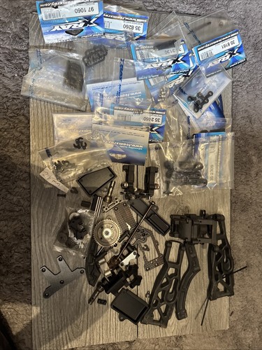 Xray xt8 truggy - xt8,