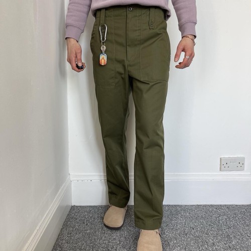 Pantaloni cargo edizione