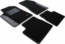 tappeti moquette con ricami