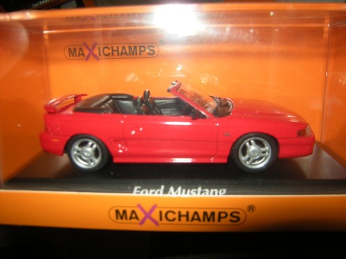 Maxichamps ford mustang - ford,