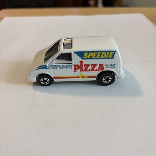 Hot wheels ford - hot,