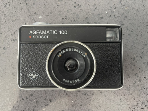 Agfamatic 100 fotocamera