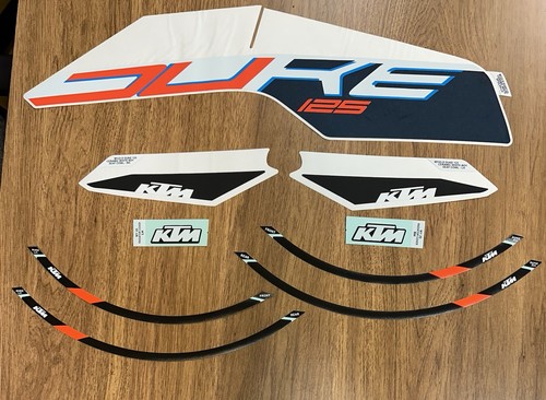 Ktm duke 125 - ktm,