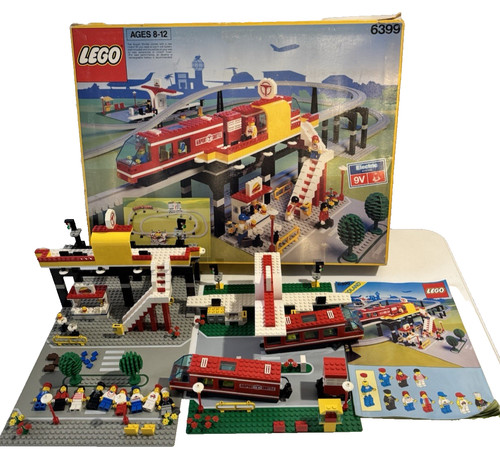 Lego town airport - town:,