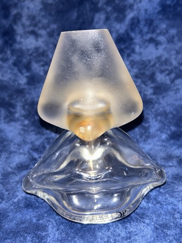 Bottiglia vuota profumo