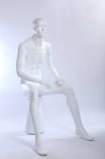 Nuovo Seduto Astratto Bianco