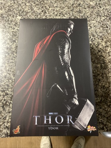 Hot toys mms 146 thor - hot,