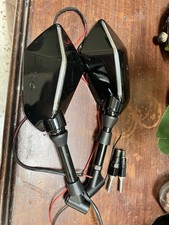 Specchietti Specchi Moto scooter manubrio Universali con frecce A LED OMOLOGATI