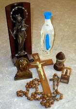 LOTTO DI 7 OGGETTI SACRI DEVOZIONALI VINTAGE ANNI 60/70