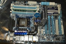 Gigabyte GA-X58A-UD7 Intel i7-930 (SLBKP) DDR3 ATX scheda madre con protezione I/O