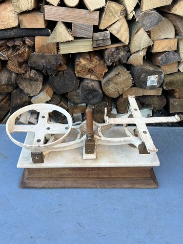 Large vintage cast iron - cast,
