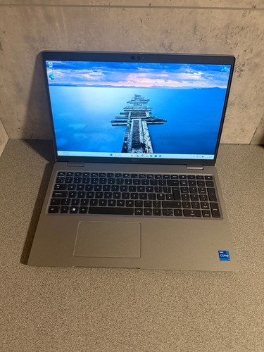 Dell latitude 5530 core - dell,