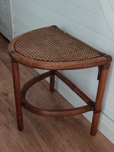Sgabello vintage rattan canna