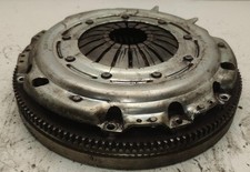 KIT FRIZIONE E VOLANO PER VOLKSWAGEN Touran 1° Serie diesel 1900 (03>07)