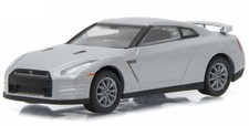 NISSAN GT-R (R35) - 2011 - silver - Greenlight 1:64