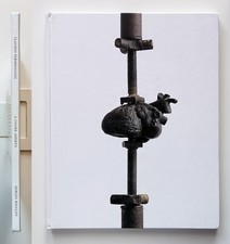 Claudio Parmiggiani A cuore aperto Galleria Poggiali Firenze 2019 di S. Risaliti